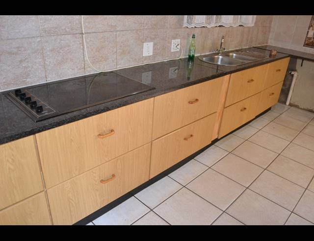 5 BEDROOM HOUSE SOLD IN AMANDASIG